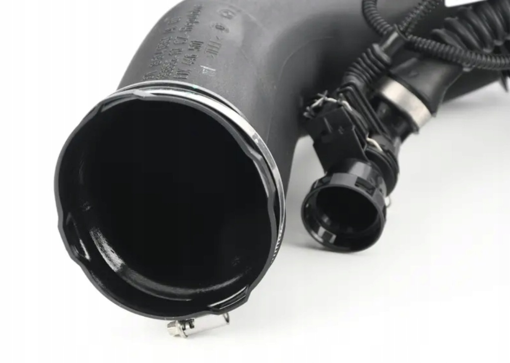 фото №2, Bmw 7 f02 двигатель air впуск шланг 8574784 13718574784