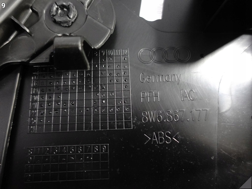 фото №10, Audi a5 s5 coupe cabrio f5 8w6 b9 16- обивка обшивка дверь левых перед