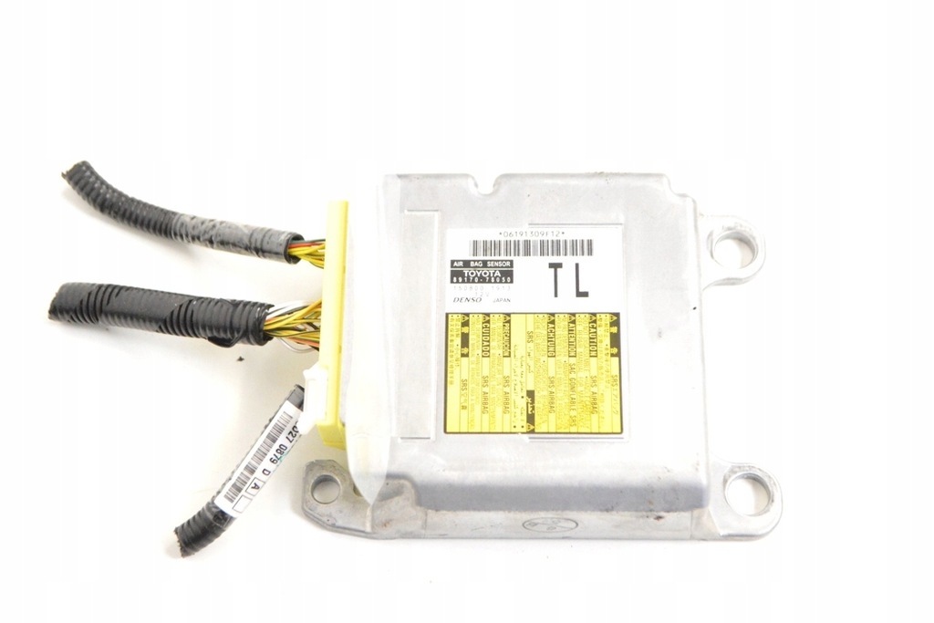 фото №1, Lexus nx 300h z1 2018 rhd модуль керуючий srs