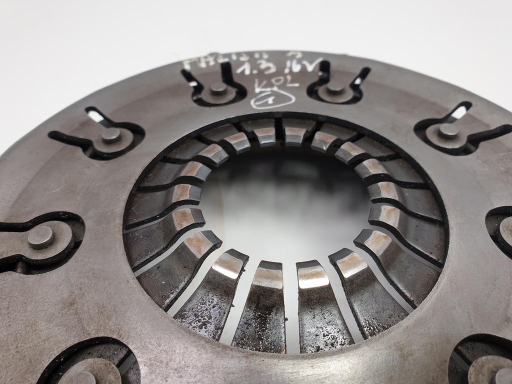 фото №11, Mazda 3 1.3 16v зчеплення диск притиск kpl