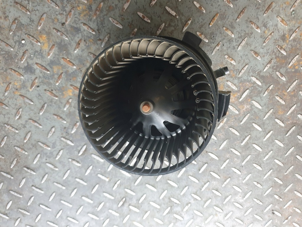 фото №4, Воздуходувка вентилятор peugeot 206