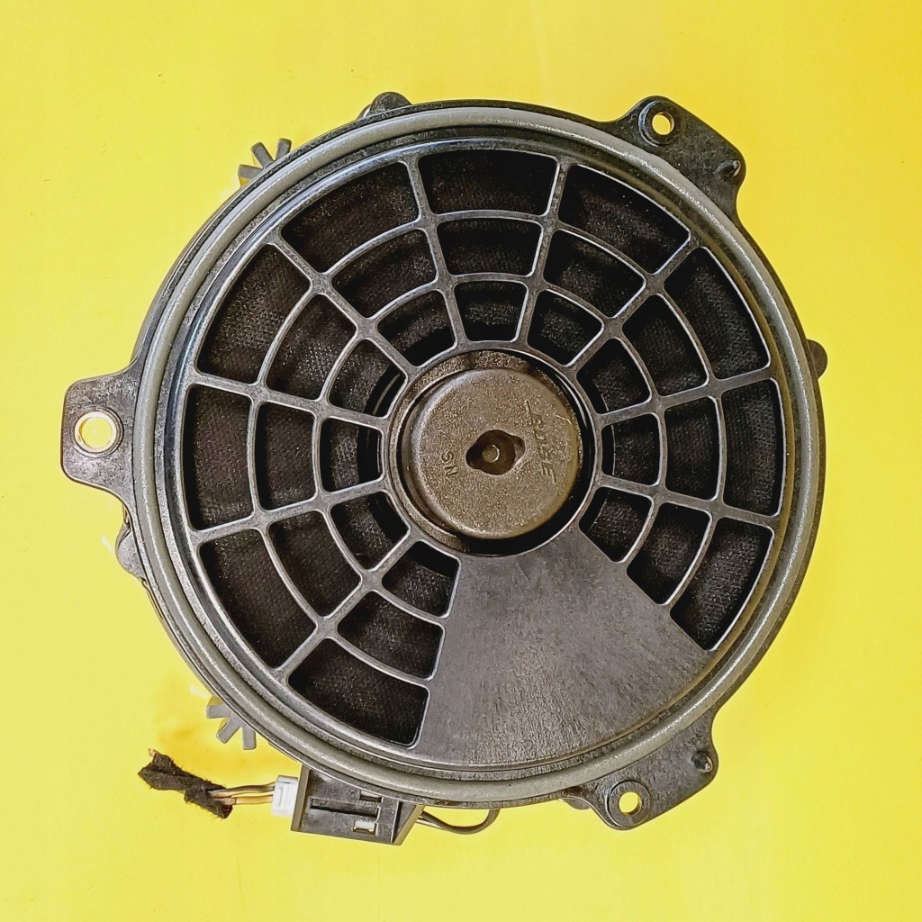 фото №1, Динамік bose лівий задня lancia thesis 382262 nr93