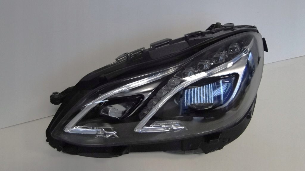 Mercedes e klasa 212 w212 фара передняя левая led ils рестайлинг Киев