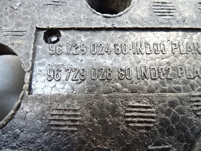 фото №5, Citroen ds5 вкладыш колеса запасного домкрат 9672902480