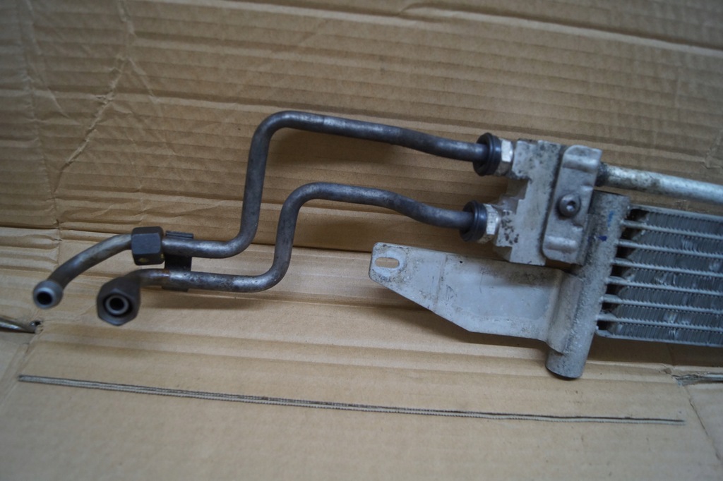 фото №11, Mercedes w212 радіатор оливи масляний радіатор a0005010765