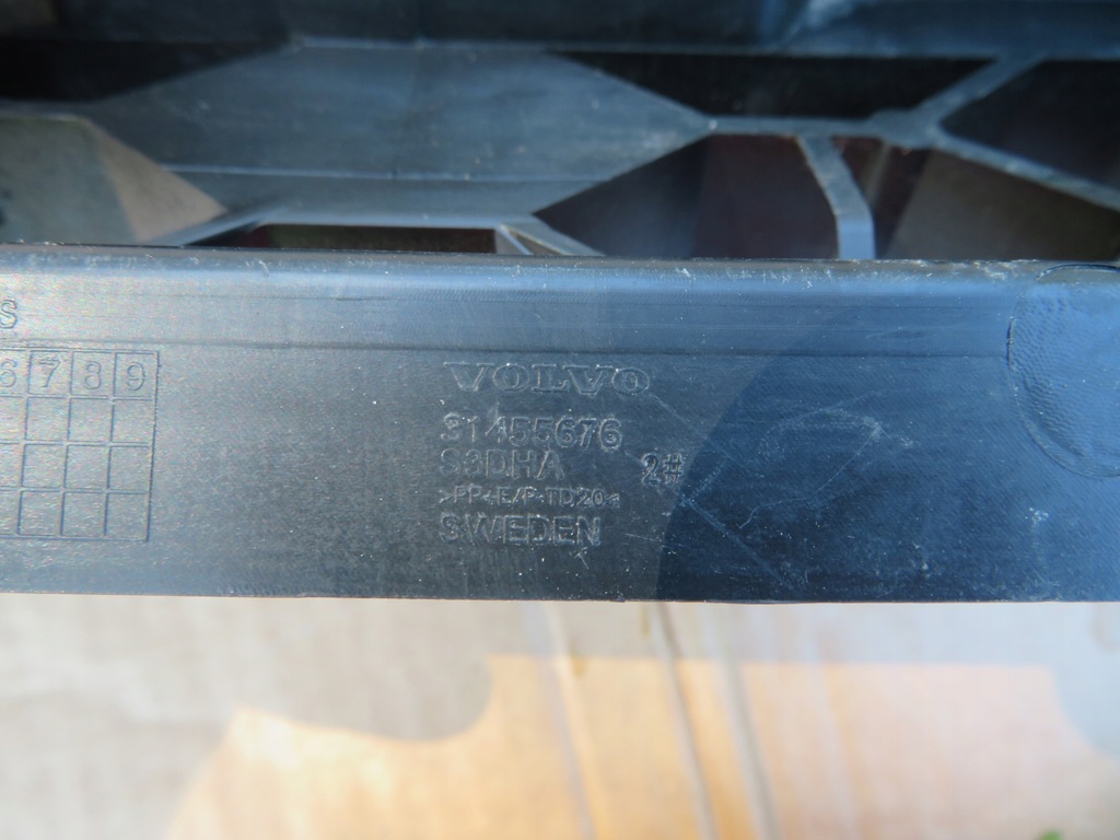 фото №6, Volvo v60 s60 усилитель бампера направляющая средний