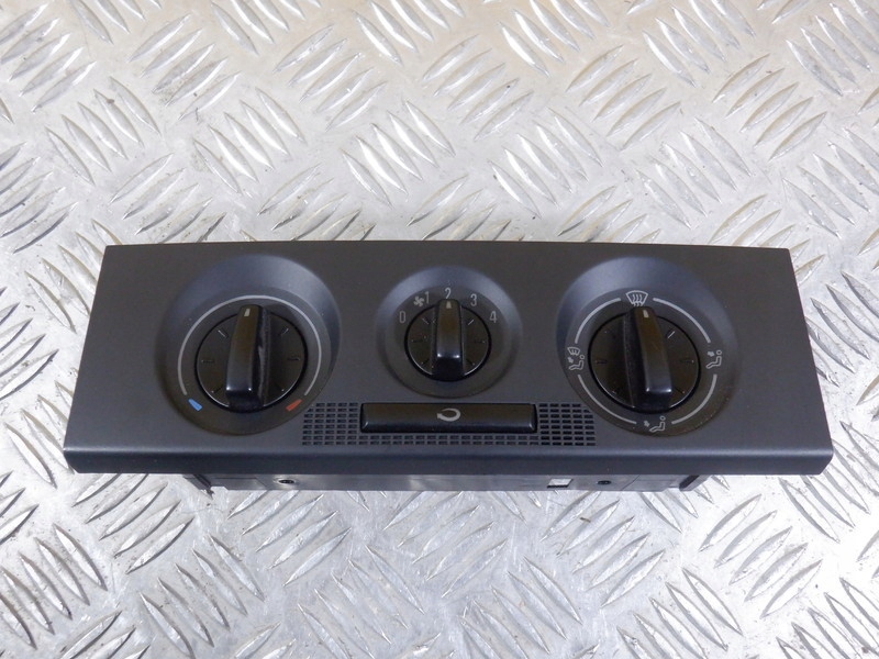 фото №2, Skoda rapid панель повітровід 5ja820045