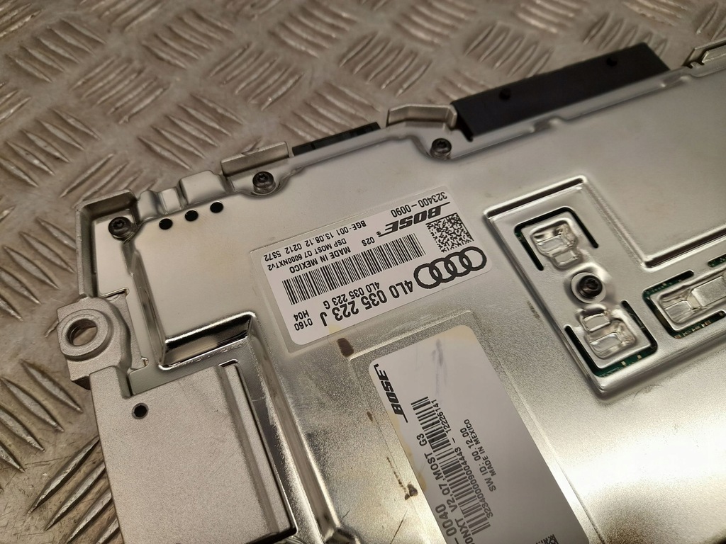 фото №5, Audi q7 4l 2013 с задний усилитель аудио