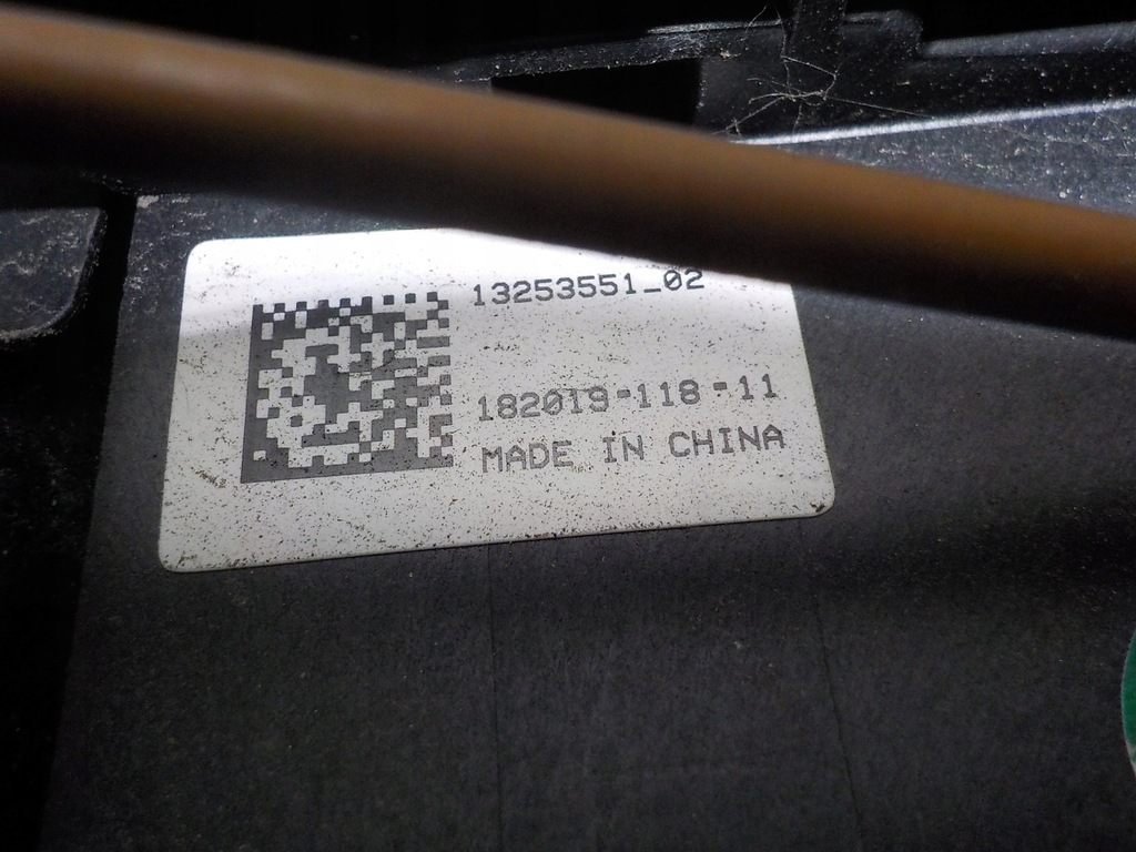 фото №6, Коробка предохранителей opel оригинальный номер 13253551