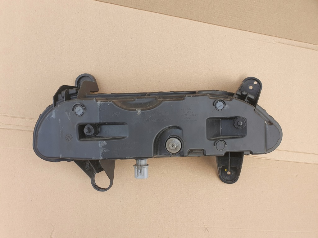 Противотуманная фара левый led drl kgm ssangyong rexton ii рестайлинг  rok 21- Оригинал