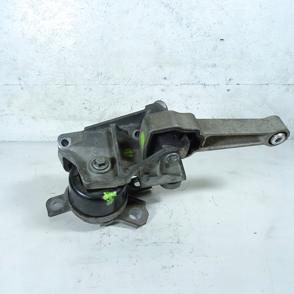 фото №1, Volvo s80 ii 2.5 подушка кронштейн двигателя 6g906p096dd