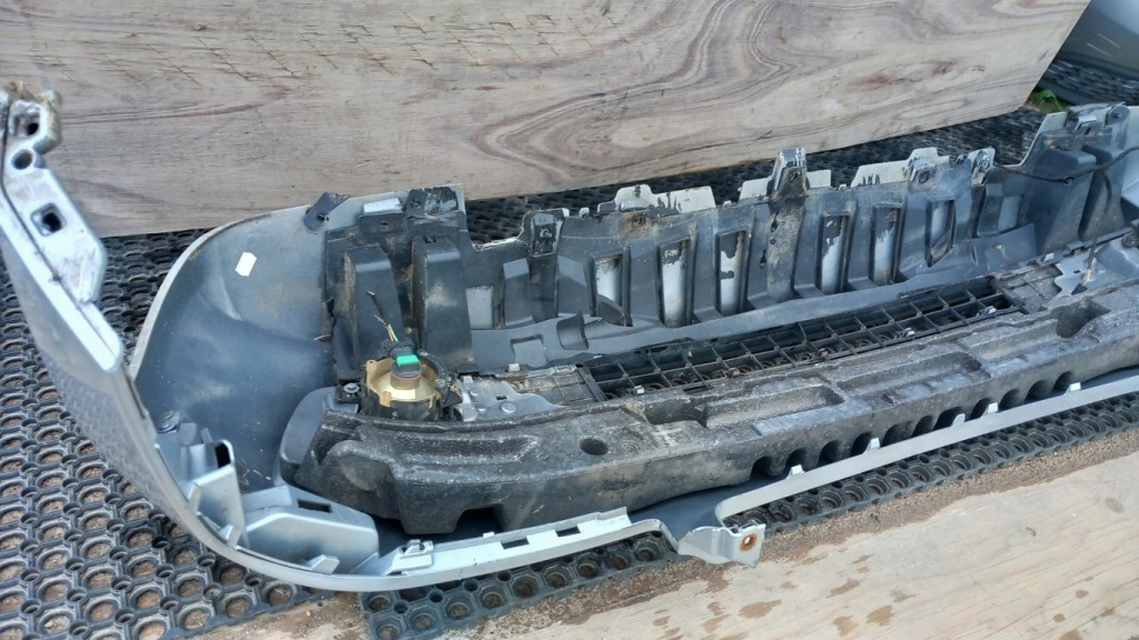 Mercedes a w169 рестайлінг  бампер перед 761 протитуманна фара Доставка