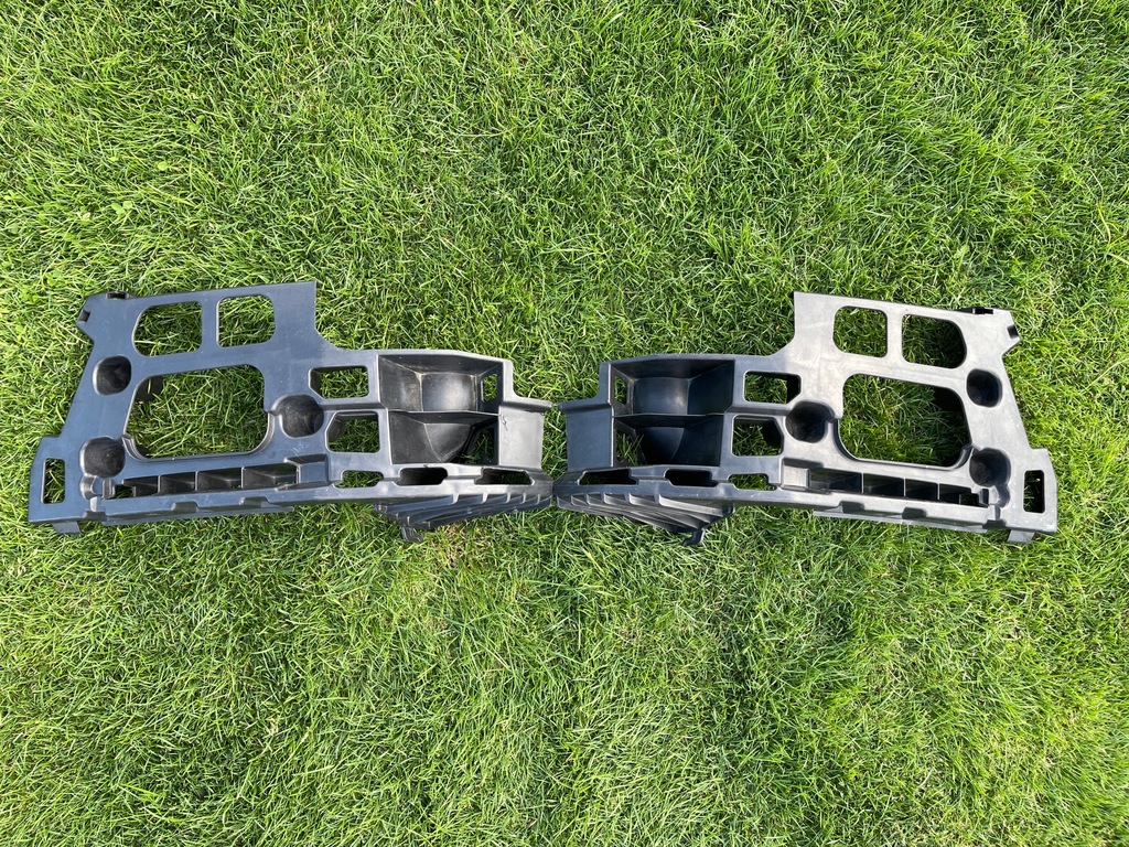 фото №9, Peugeot оригінальний номер 9647553780 9647553680 напрямні бампера задня peugeot 407 sw 7416.l2