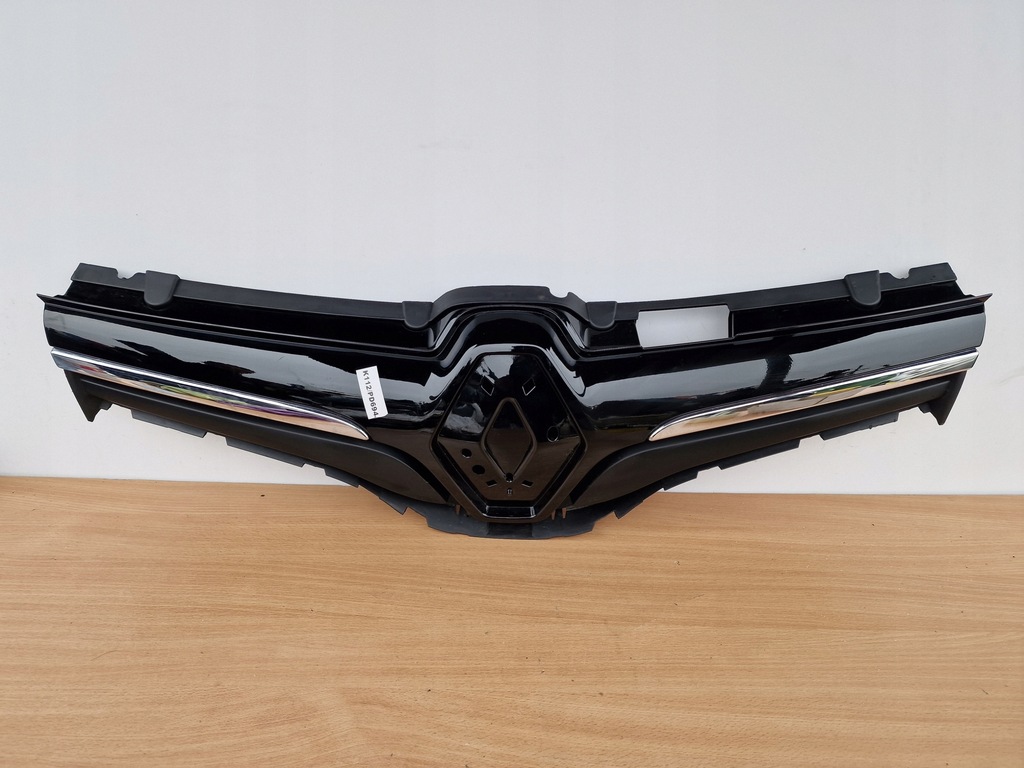 фото №1, Renault kangoo решётка радиатора решётка радиатора накладка бампера