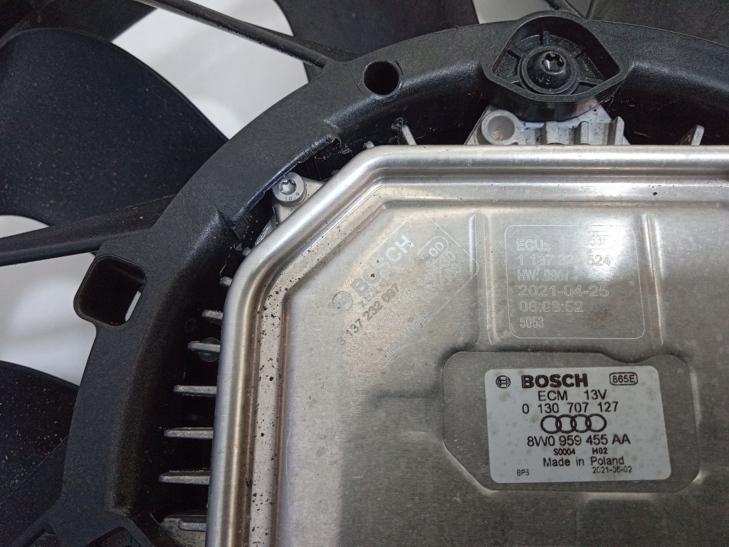 Q7 2 4m 3.0 tdi вентилятори радіатора 8w0959455aa в Україні