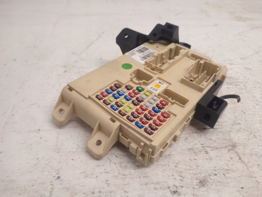 фото №1, Hyundai i30 ii коробка предохранителей 1.6 crdi