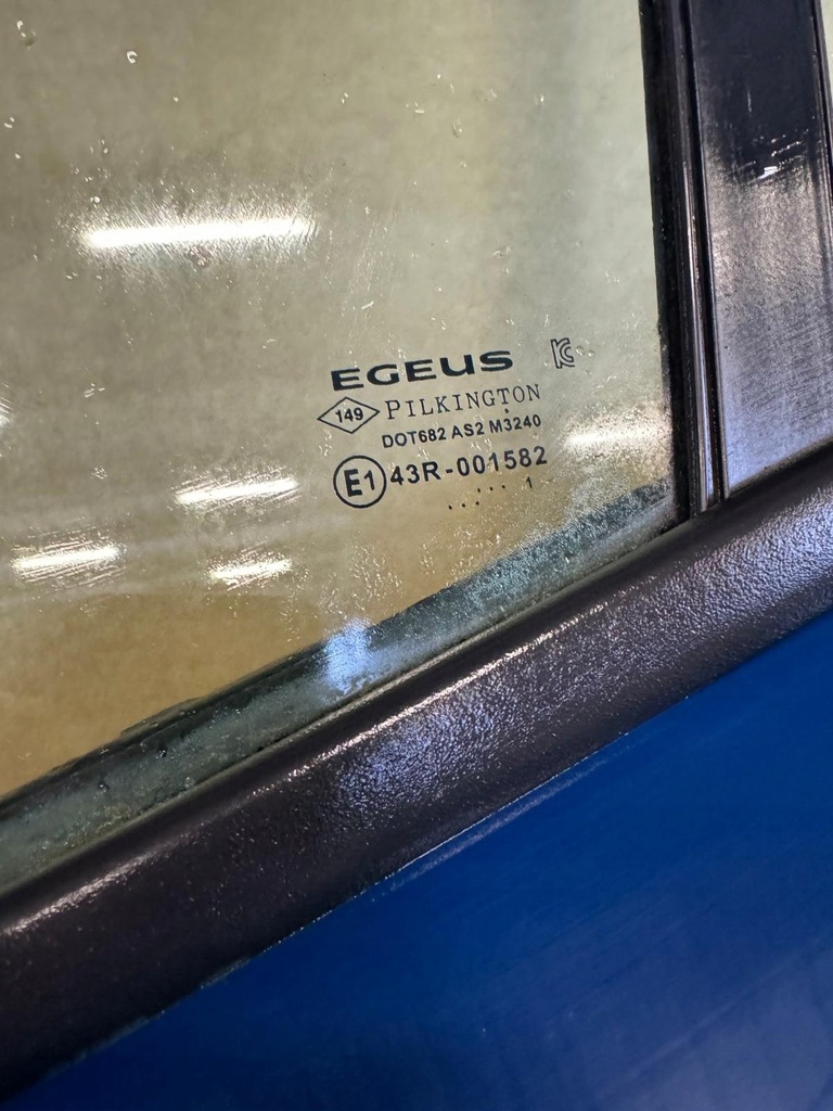 фото №6, Дверь левая перед стекло молдинг ручка renault master iv iii movano nv400