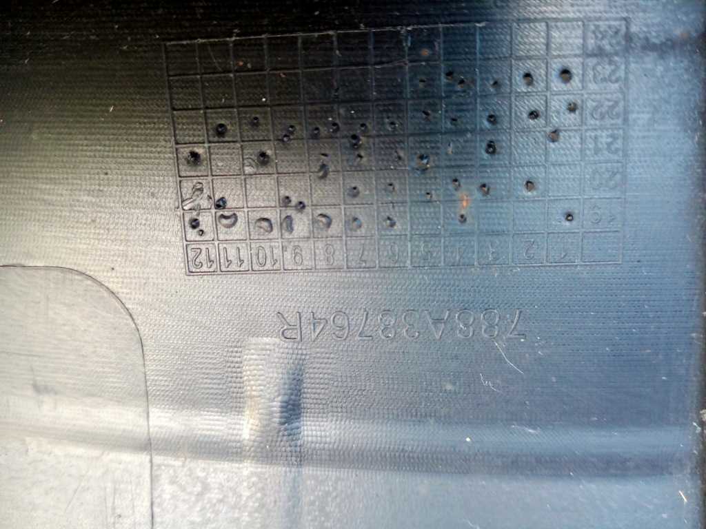 фото №8, Dacia spring ліва молдинг крила задня 2019r