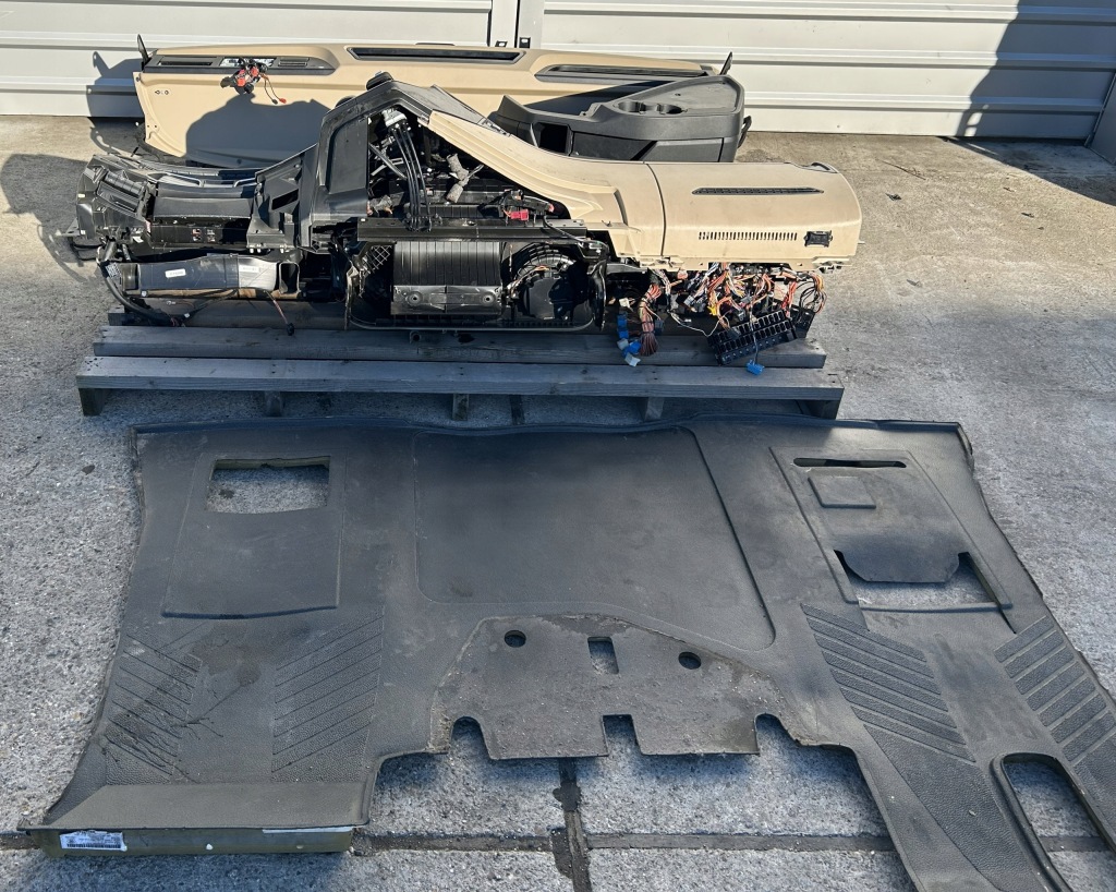 Купити Комплектна перехідник салону панель приладів панель  do праворульна mercedes actros mp4