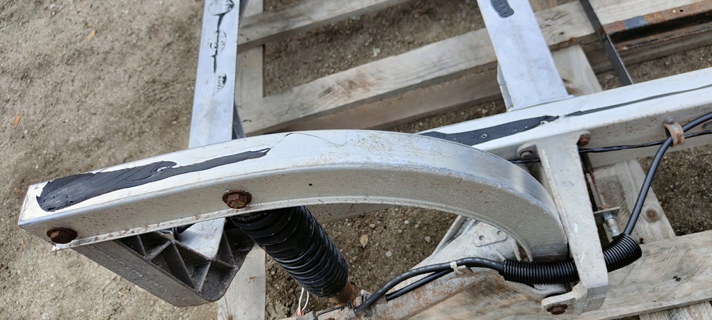 фото №3, Aixam mega кронштейн кронштейн кронштейн важеля задня