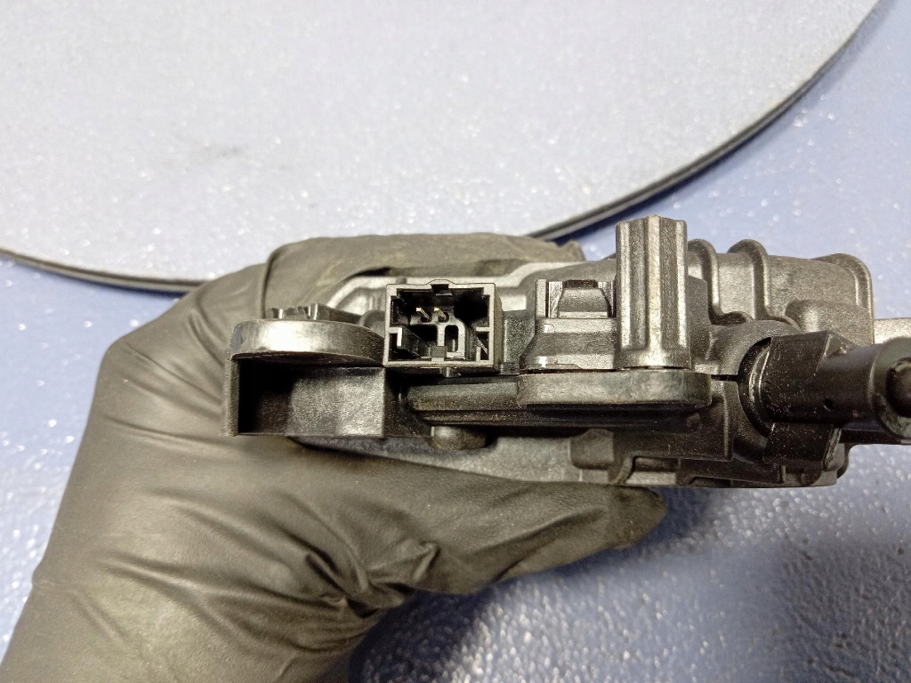 фото №8, Bmw ix1 x1 u11 доводчик замок крышки багажника 5a9c0d101