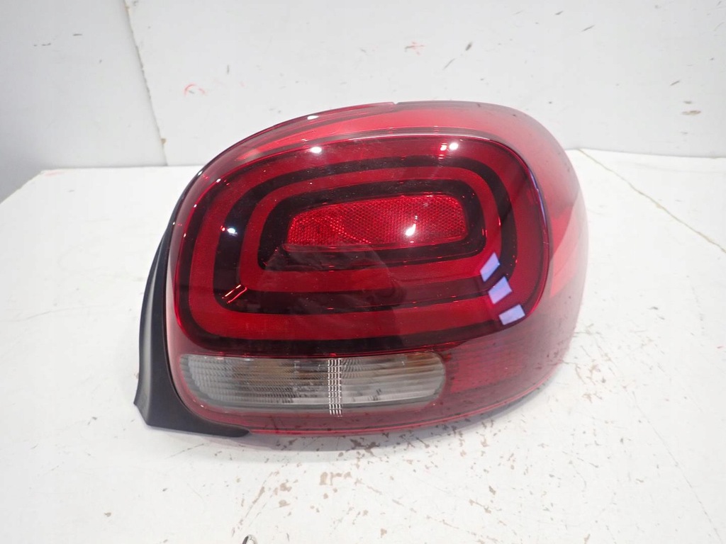 фото №1, Лампа задня задня права citroen c3 iii 2016-