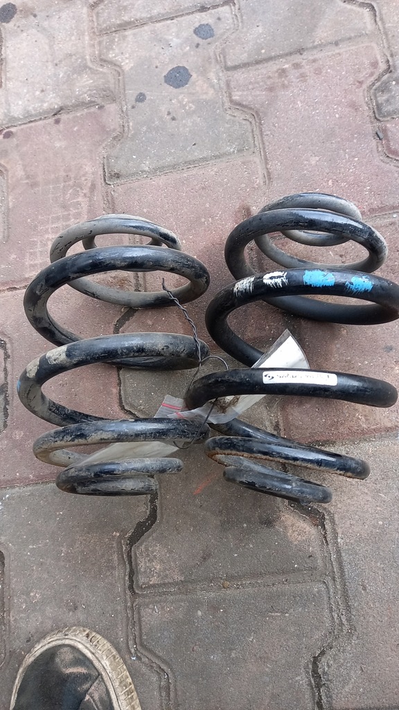 фото №1, Пружина задня vw bora