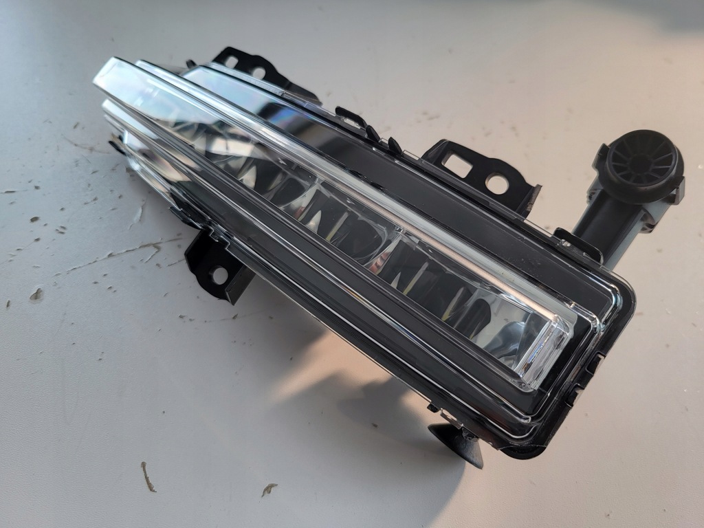 фото №3, Протитуманна фара led правий range rover sport vouge m8e2-15200