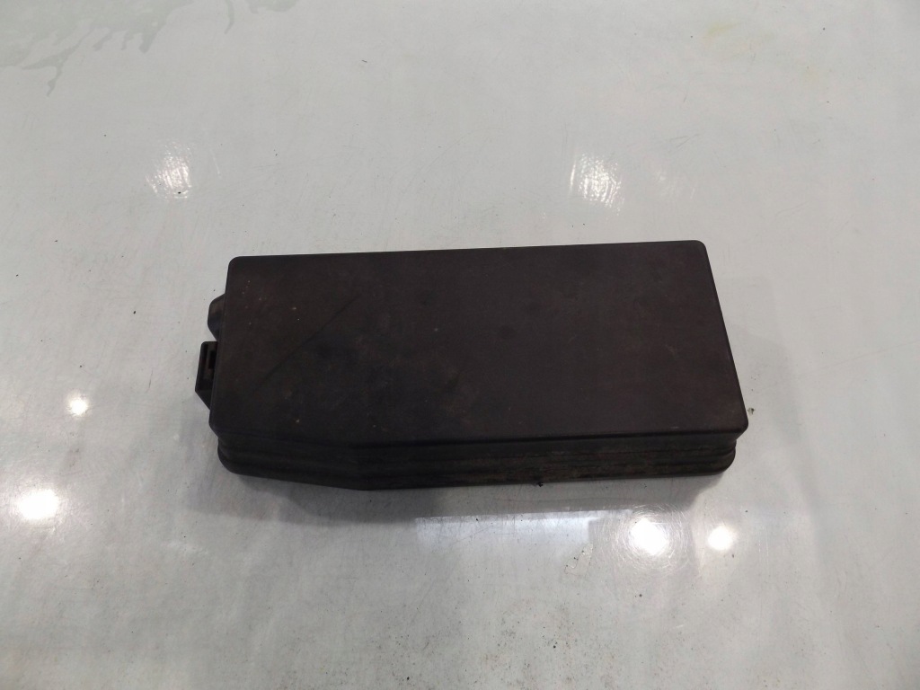 фото №1, Captiva 2,0vcdi корпус кришка коробка запобіжників