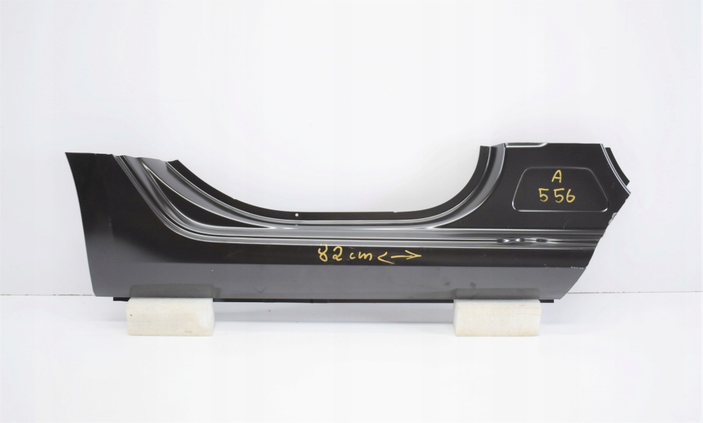 фото №1, Skoda octavia iii 5e порог правый обшивка блок двигателя