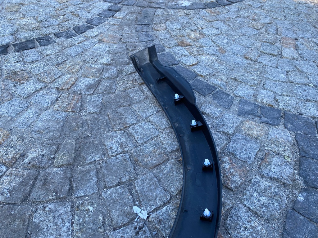 фото №14, Peugot 5008 молдинг крыла правая задняя 9814070377 оригинал