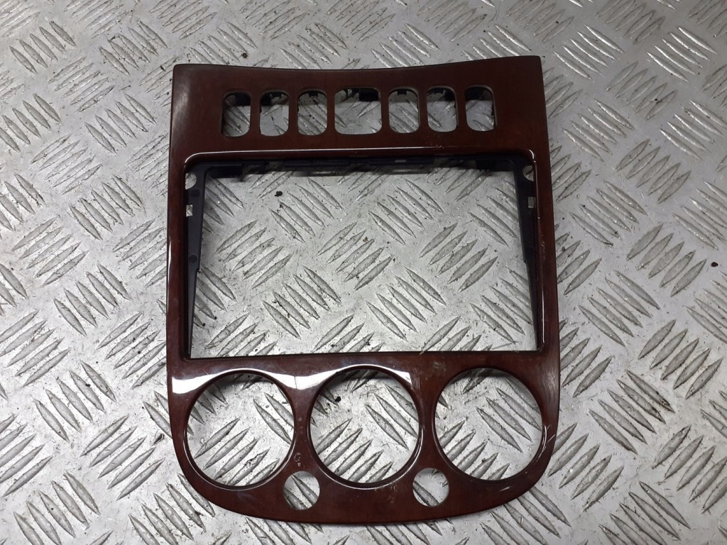 фото №1, Рамка радио dekor mercedes w168