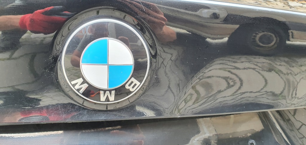 Bmw x1 f48 крышка багажника задний задняя Доставка
