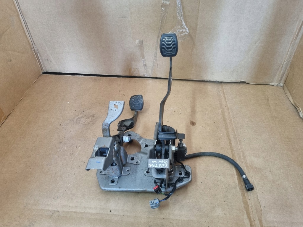 фото №5, Ford transit custom 14 r 2.2 tdci педалі