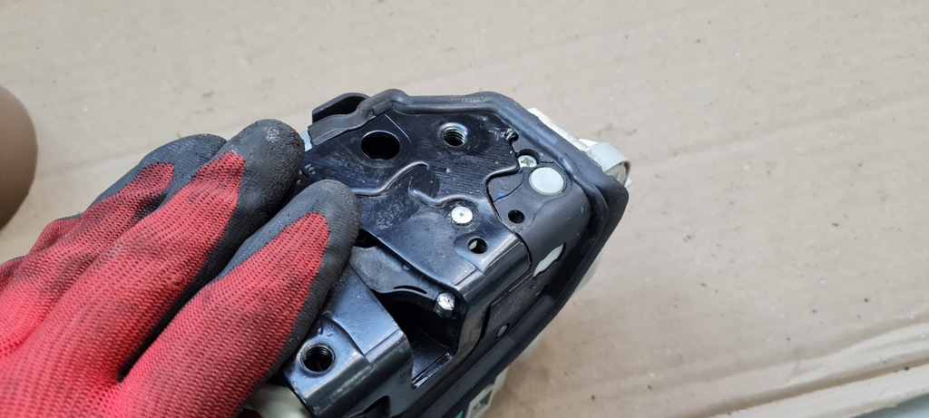 фото №14, S3 8v sedan a3 замок дверь левый перед 8x1837015c 6pin