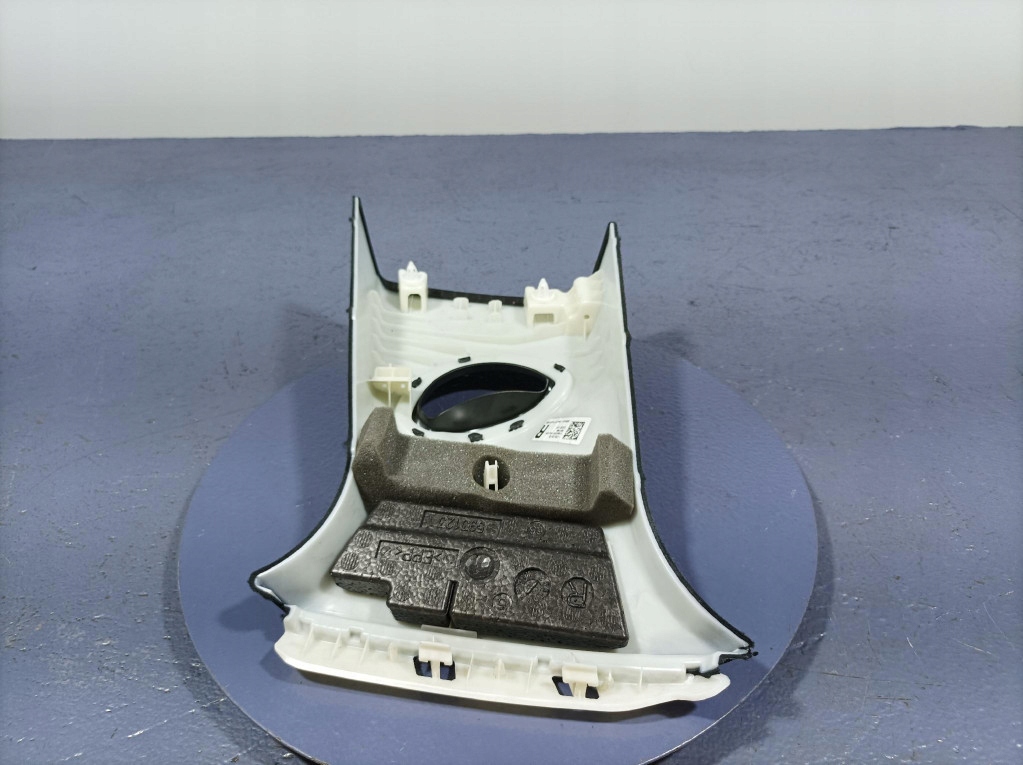 фото №5, Bmw 4 g26 захист обшивка стійка b середнього верхній праве 7490362