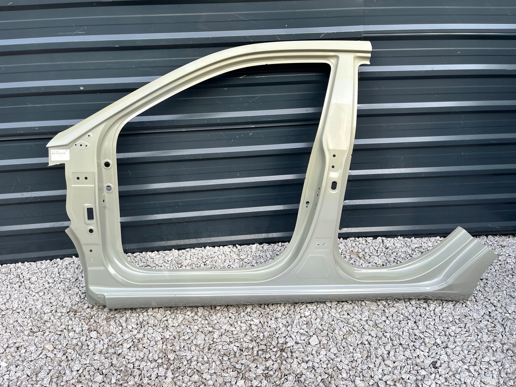 фото №1, Hyundai i20 ii 2 14- обшивка поріг блок двигуна крила