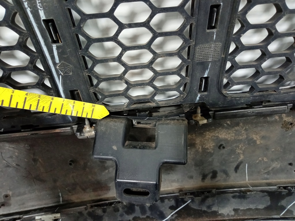 Grand cherokee wk2 fl 13-17 бампер перед overland Ціна