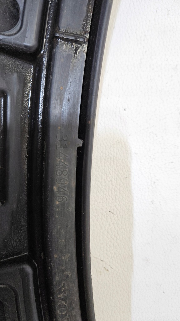 фото №6, Молдинг крила права volvo v60 s60 31448946