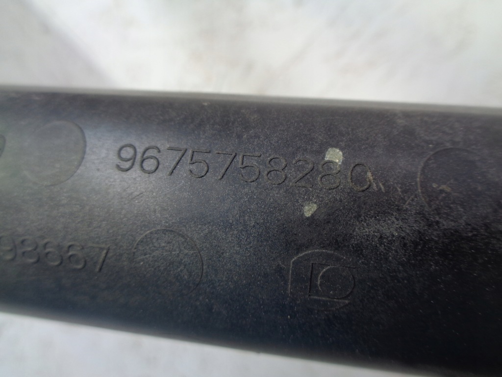 Citroen peugeot 2.0 b-hdi труба пабтрубок  интеркулер 9675758280 Киев