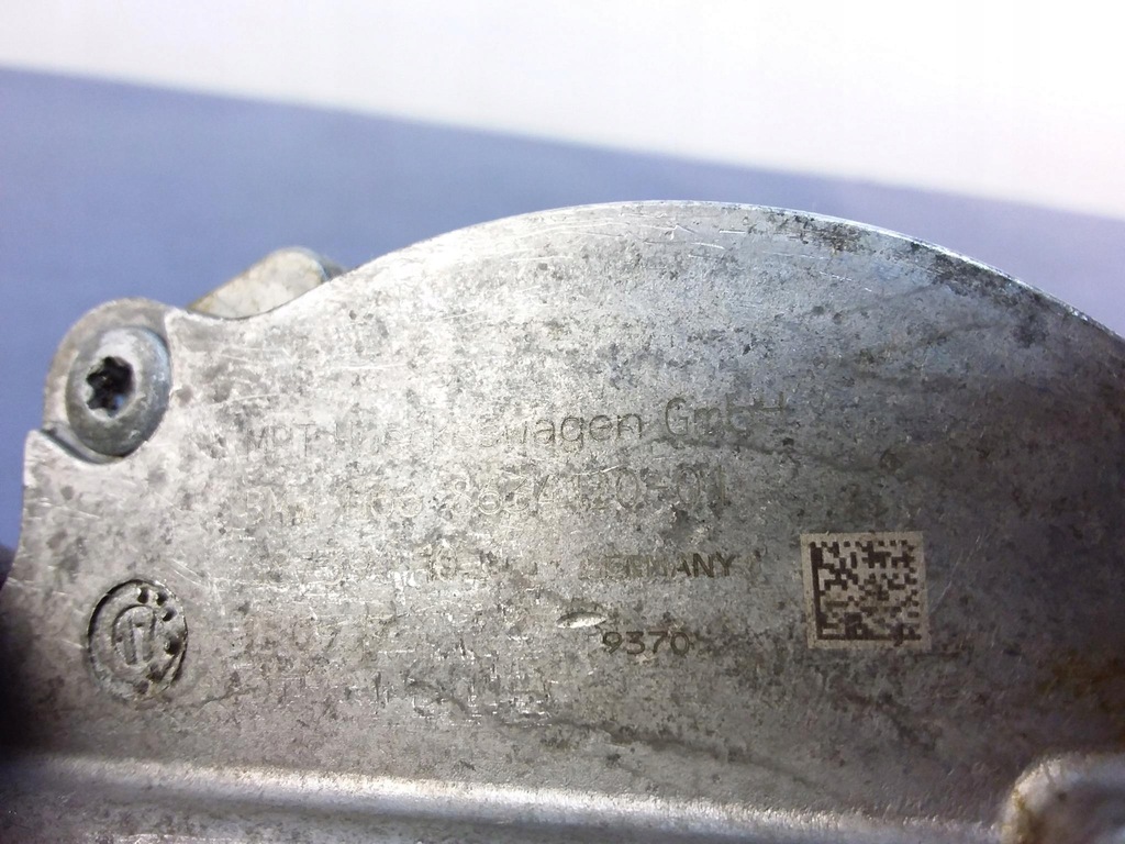 фото №4, Bmw 5 g30 4.4 v8 насос вакуум 68739010 n63b44c