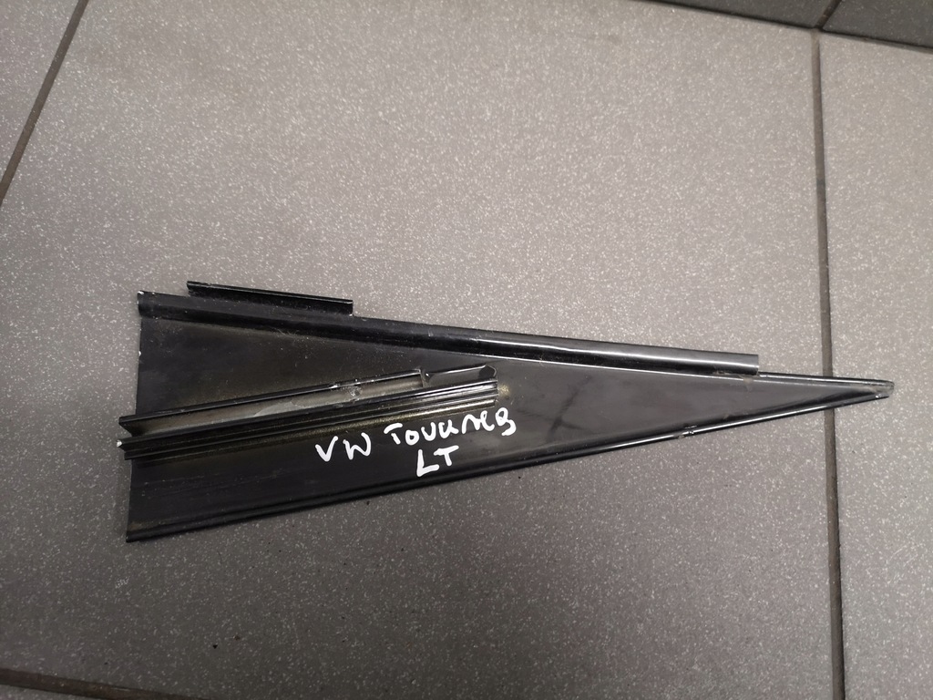 фото №6, Треугольник молдинг дверь левый задняя touareg 7l0853267al