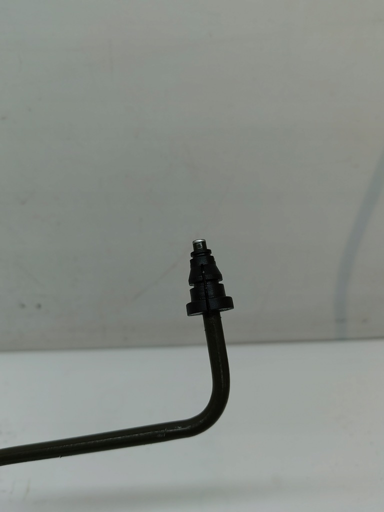 фото №2, Ford b-max 1.0 шланг трубка сцепления