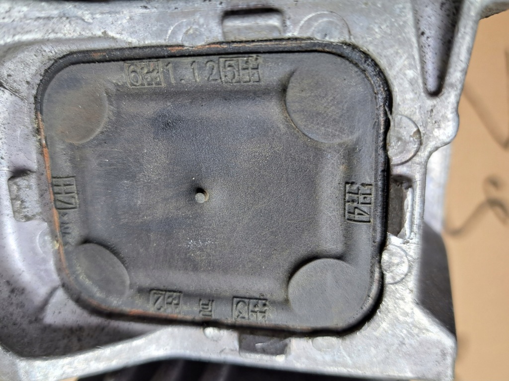 Peugeot 407 sw 2.0 hdi, citroen c5 подушка коробки 326b95 Київ