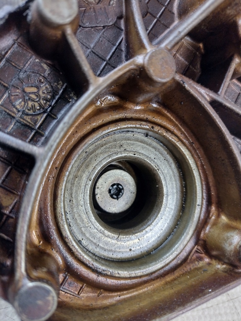 фото №13, Корпус розподільного валу датчики mercedes w211 1,8k оригінальний номер a2710160806