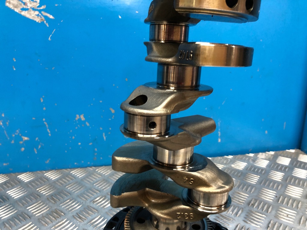 фото №8, Volvo xc40 t3 1,5 turbo b3154t7 wał коленчатый 32292352