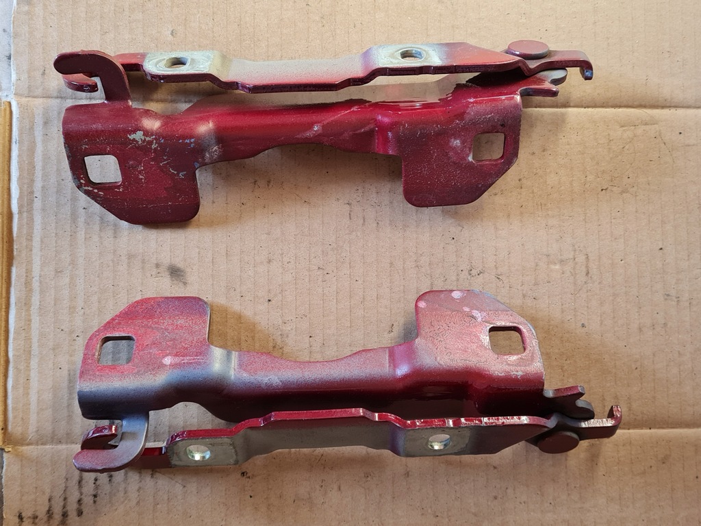 фото №1, Петля петли капот правый левый alfa romeo 159