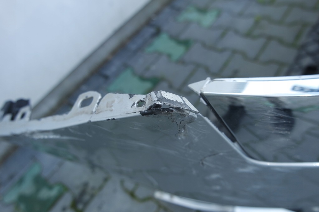 фото №7, Бампер перед peugeot 5008 i