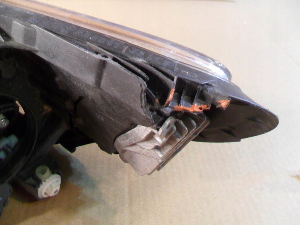 фото №7, Renault kadjar 15- фара перед правый