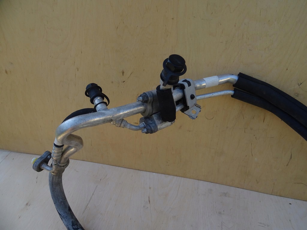 фото №4, Volvo v40 ii 2.0 t turbo дроти кондиціонера